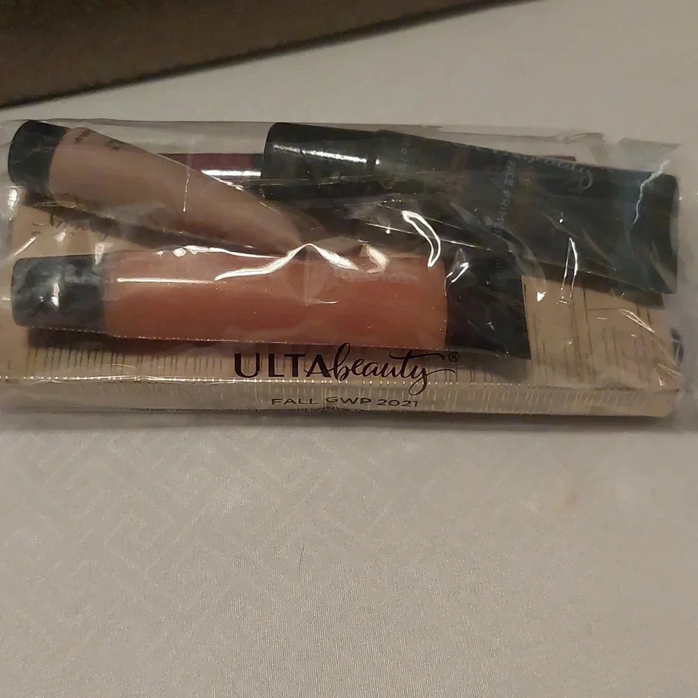 Ulta beauty 8 piece cosmetics bundle